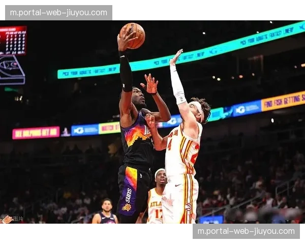 太阳防守移动问题凸显,格林防守选位与横移脚步遭主帅批评 太阳防守移动问题凸显,格林防守选位与横移脚步遭主帅批评