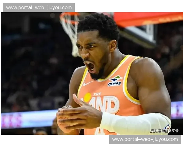 米切尔场均32分得分能力顶尖 骑士关键时刻依赖单打